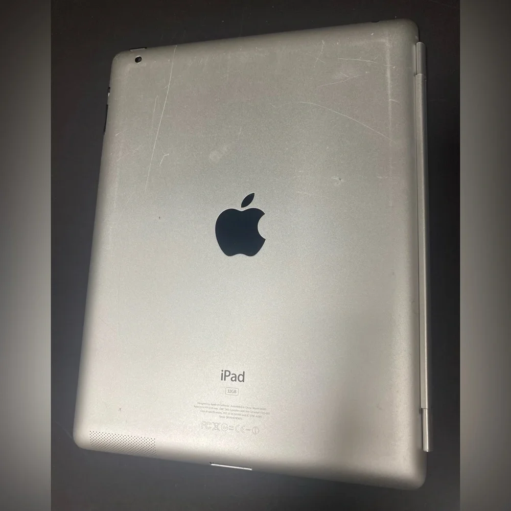 Apple iPad 4 32GB, Wi-Fi + 4G 9.7in (A1460) White Tested Locked
